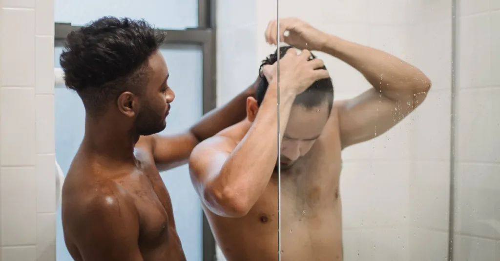 découvrez des astuces efficaces pour prévenir les mauvaises odeurs dans votre douche et garder un espace propre et frais au quotidien.