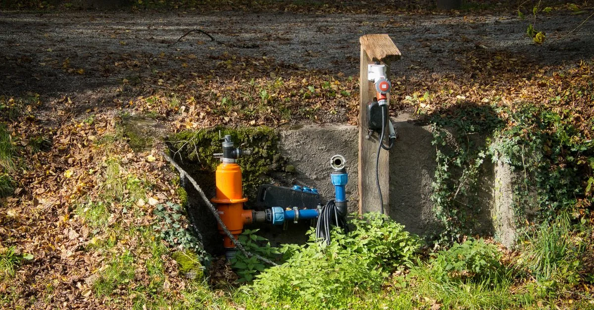 découvrez tout sur le refoulement d'eau : causes, prévention et solutions pour protéger votre installation hydraulique.